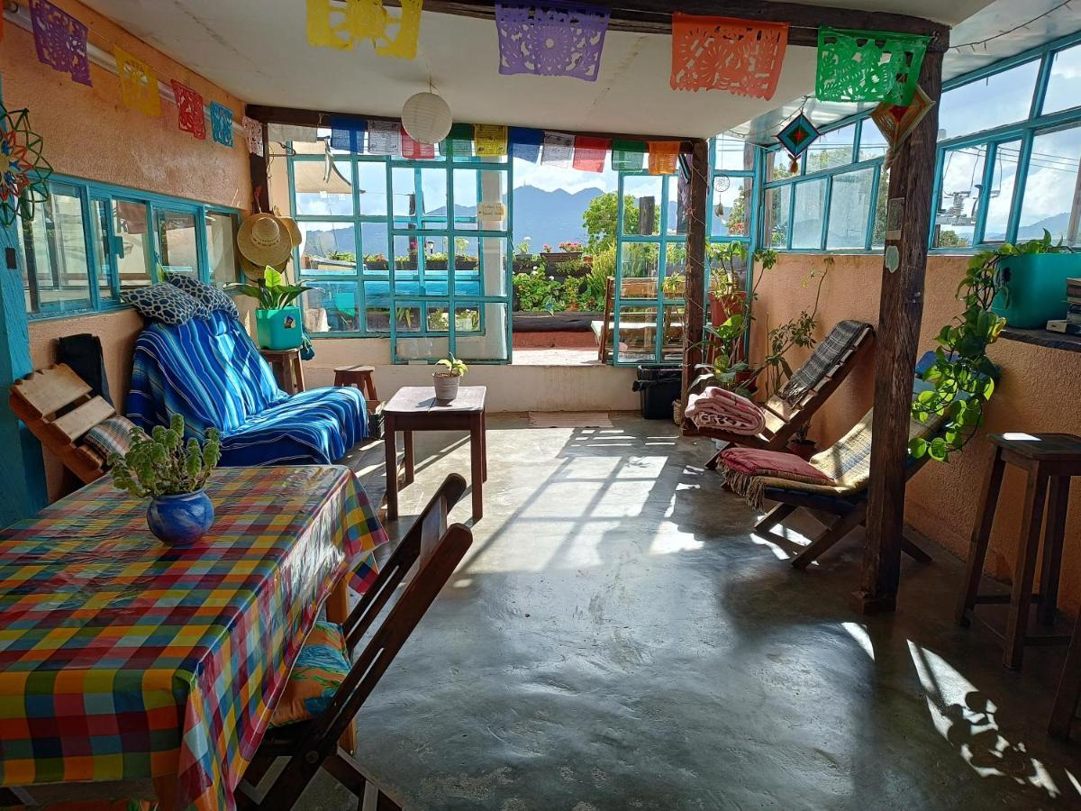 Casa Namaste Hotel ซานกริสโตบัล เด ลาสกาซาส ภายนอก รูปภาพ